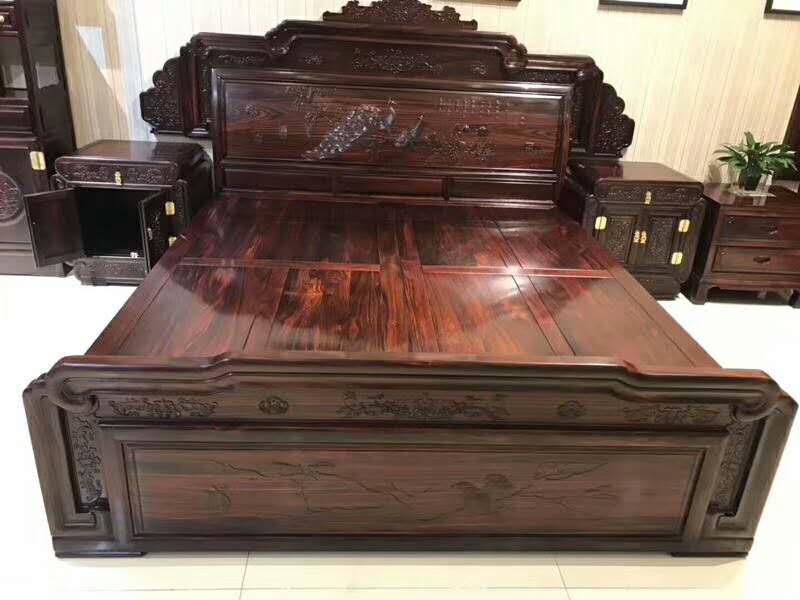 阔叶黄檀就是印尼黑酸枝吗  想买红木家具  花梨木和黑酸枝  红酸枝