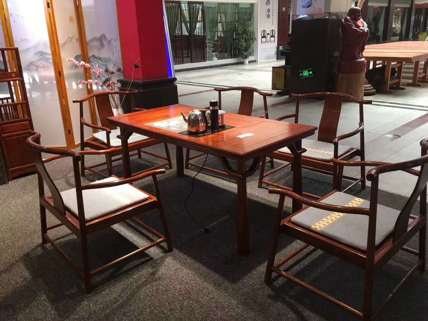 浙江东阳缅花家具哪里好  大果紫檀沙发  刺猬紫檀沙发  红木家具
