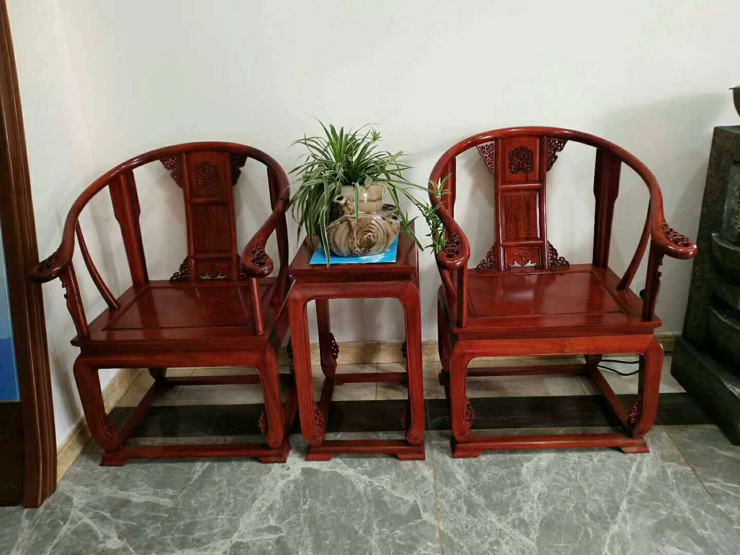 红木家具  红木沙发  红木大床  红木圆桌