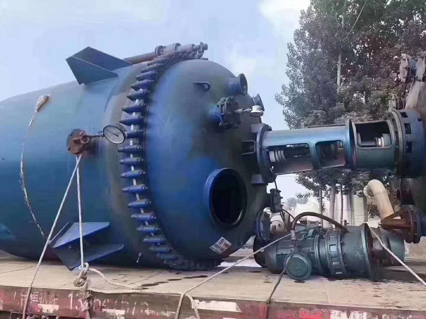 二手搪瓷反应釜  5吨搪瓷反应釜  10吨搪瓷反应釜  3吨搪瓷反应釜