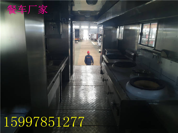 多功能美食车价格红白喜事宴席车销售