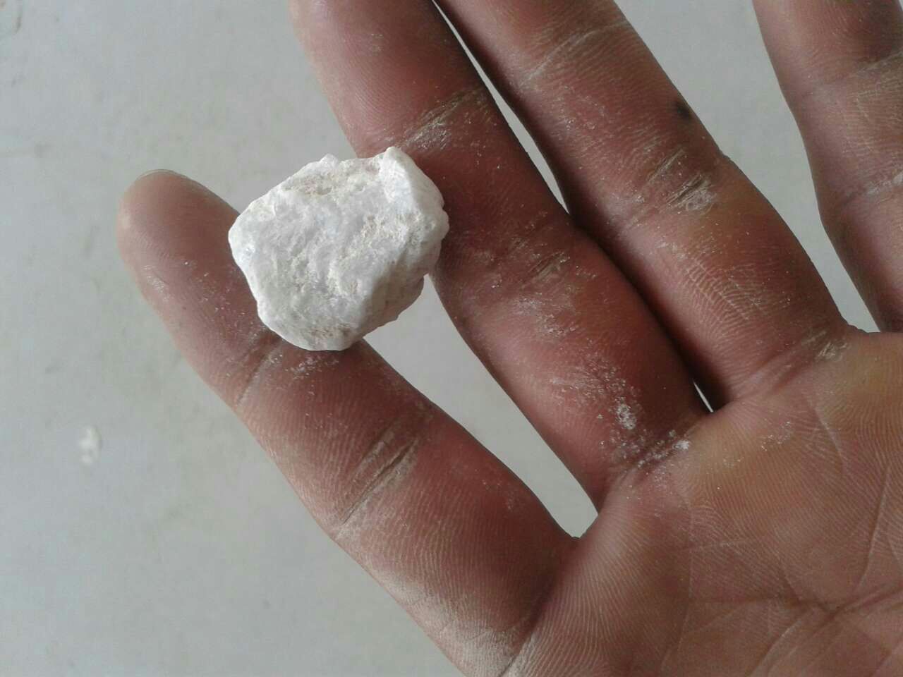 供应&nbsp;&nbsp;金刚砂&nbsp;&nbsp;金刚砂价格&nbsp;&nbsp;喷砂金刚砂8-16