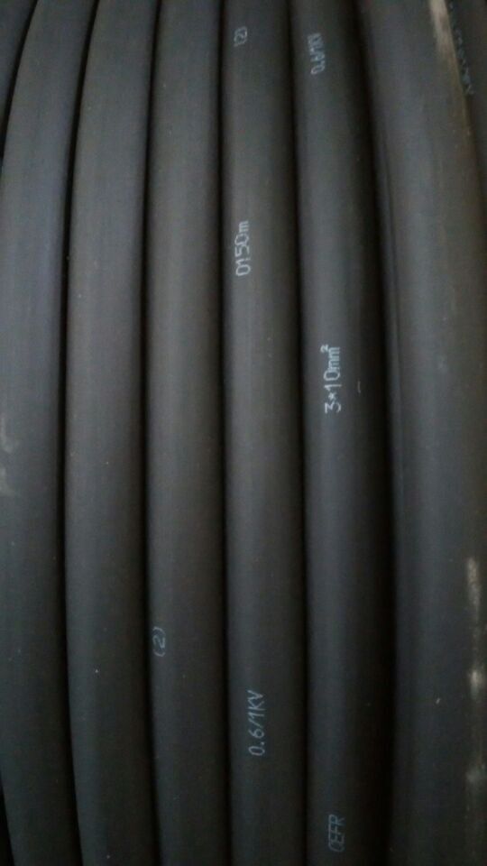 YJGCFBP-10KV3*50+1*16高压动力电缆