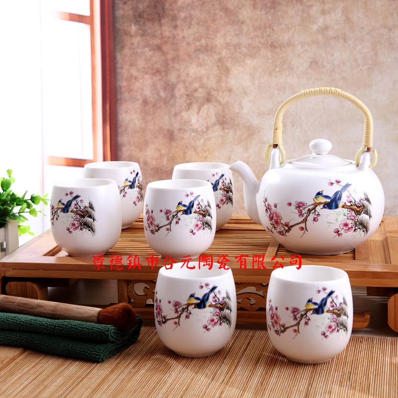 订做节日礼品陶瓷茶具，景德镇青花茶具批发  订做茶具