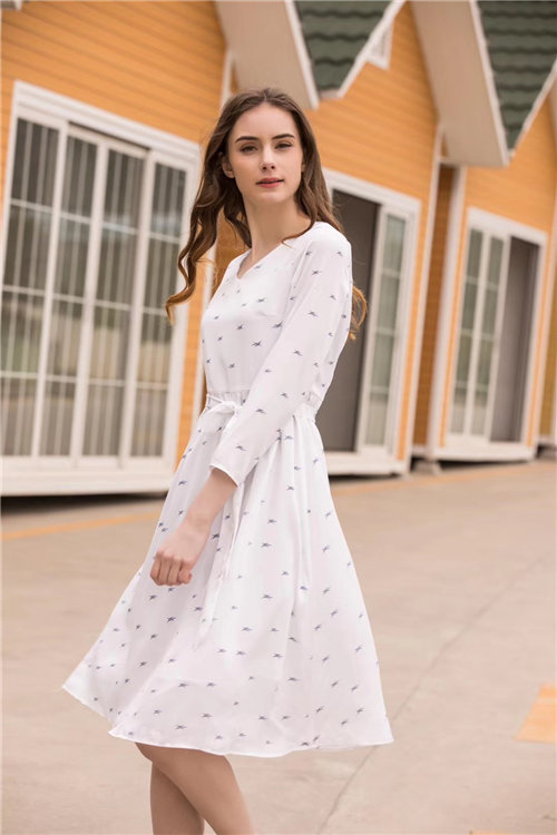 有什么品牌女装加盟,歌菲琳女装新品更新快  招商加盟