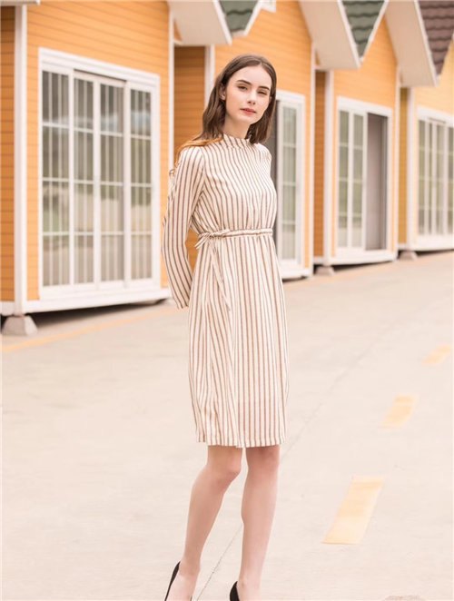 广州伊林服装有限公司女装品牌效应宣传  招商加盟