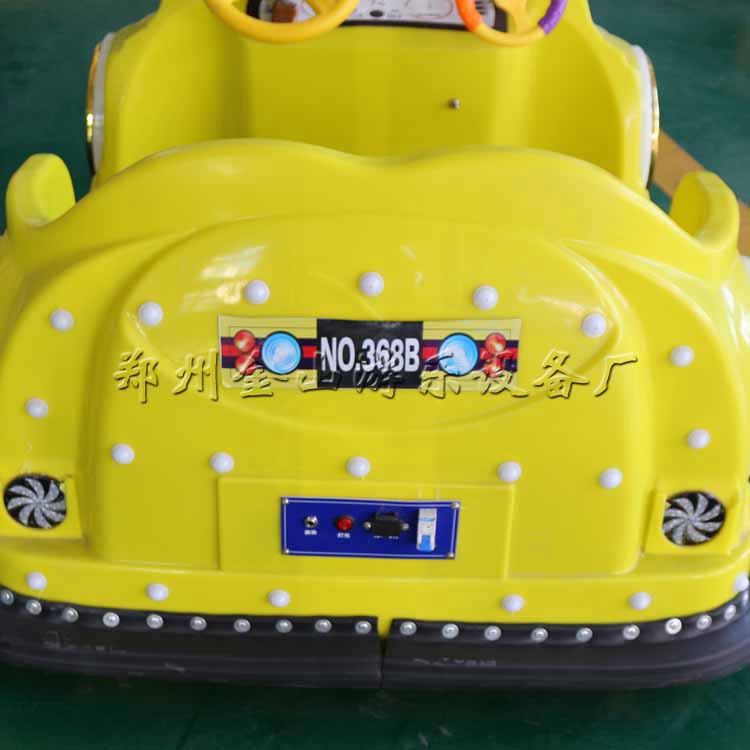 户外双人卡通漂移碰碰车游乐设备 广场对战碰碰车  儿童  价格