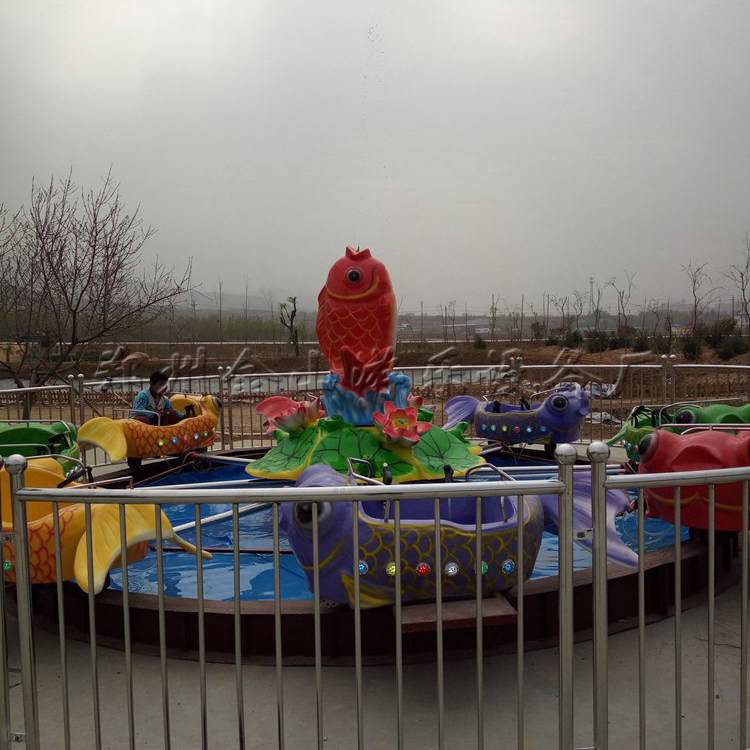 夏季热销游乐设备海豚戏水 景区水上游乐设备 儿童 价格