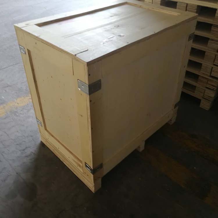 即墨索具包装箱 五金配件用胶合板定制价格低  木箱  免熏蒸木箱  出口木箱
