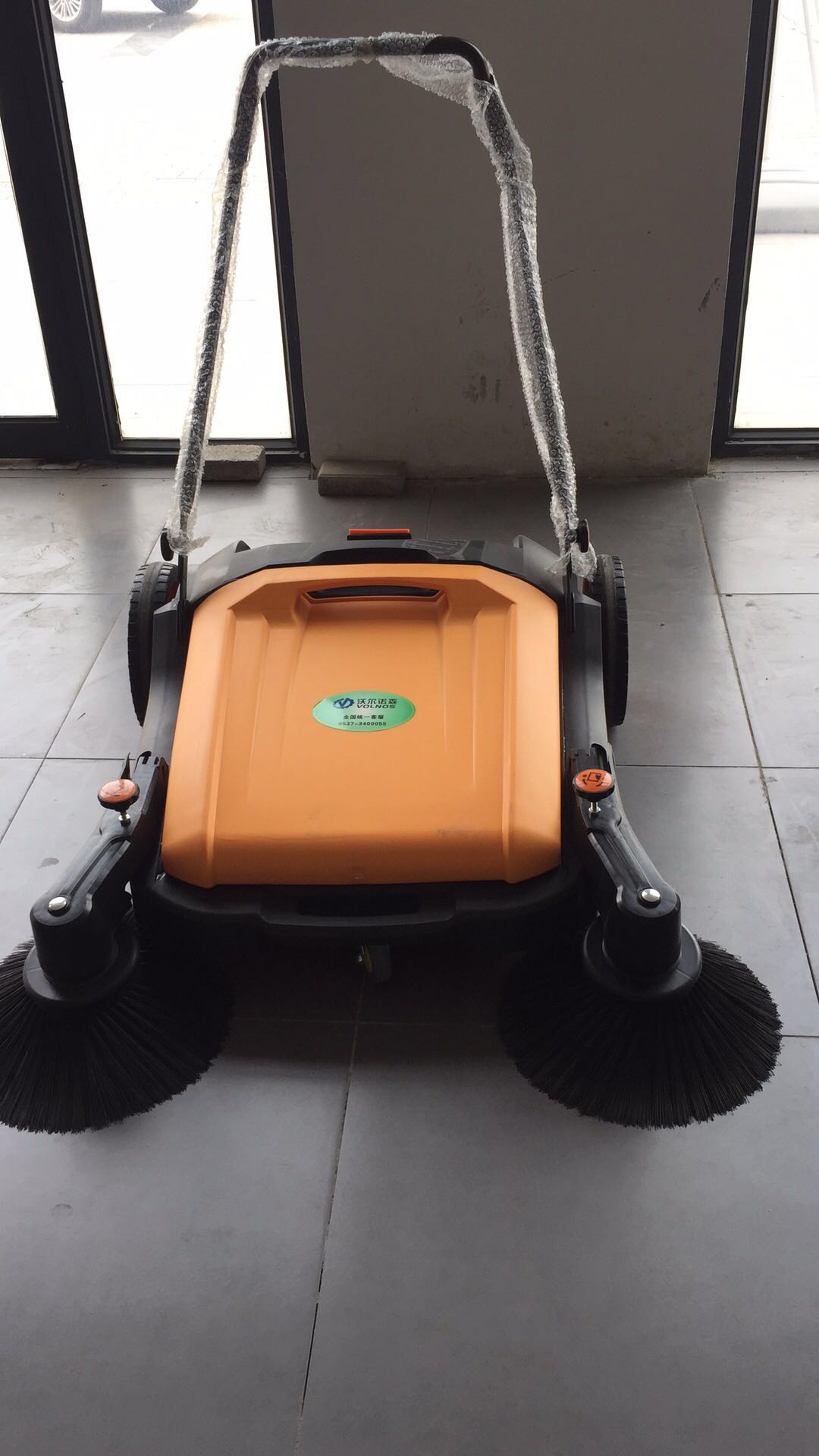 1110手推扫地机无线垃圾清扫机