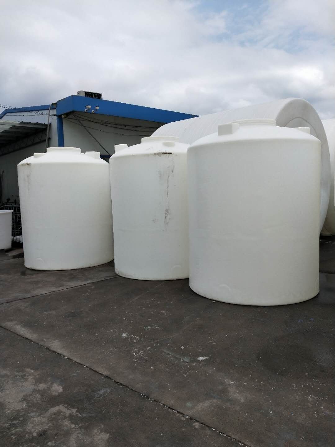 6吨PE储罐 消防水箱 化工清水桶 水处理储罐&nbsp;&nbsp;塑料水箱&nbsp;&nbsp;化工桶