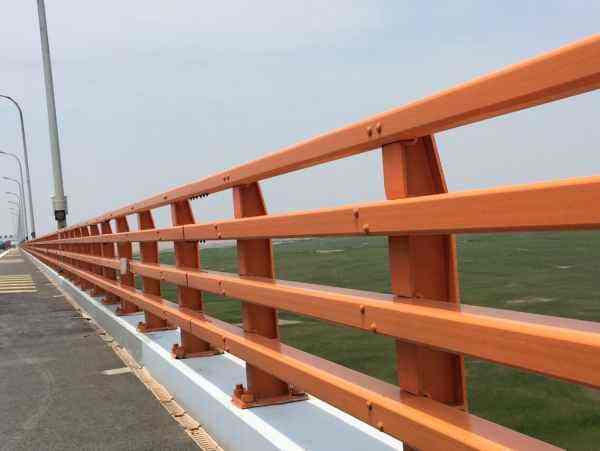 常州波形护栏图纸定做  波形梁护栏  公路护栏板  护栏板防撞护栏