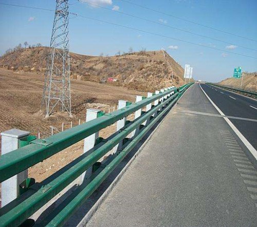 常州波形护栏图纸定做  波形梁护栏  公路护栏板  护栏板防撞护栏