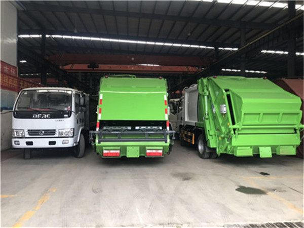 5方压缩垃圾清洁车全位展示图_全自动垃圾车