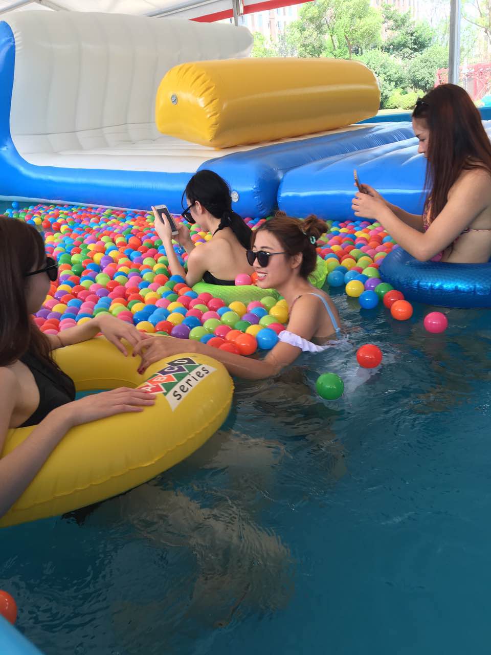 夏日必备神器水上冲关项目水上冲关现货出租过期不候  水上冲关出租  水上冲关制造厂家  水上冲关租赁