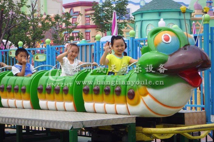 航天游乐厂大量供应公园必备果虫滑车  大型游乐设备  厂家直销
