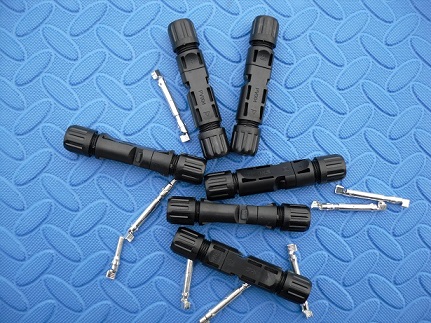 太阳能光伏电缆接头 MC4光伏连接器