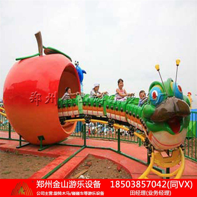 金山厂青虫滑车设备形象色彩绚丽 游乐设备厂家直销  乐吧车  仿古小火车  豪华转马