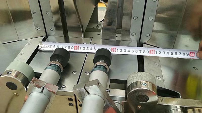 小型门窗切割设备小内摆切割锯  山东华兴数控  门窗加工设备