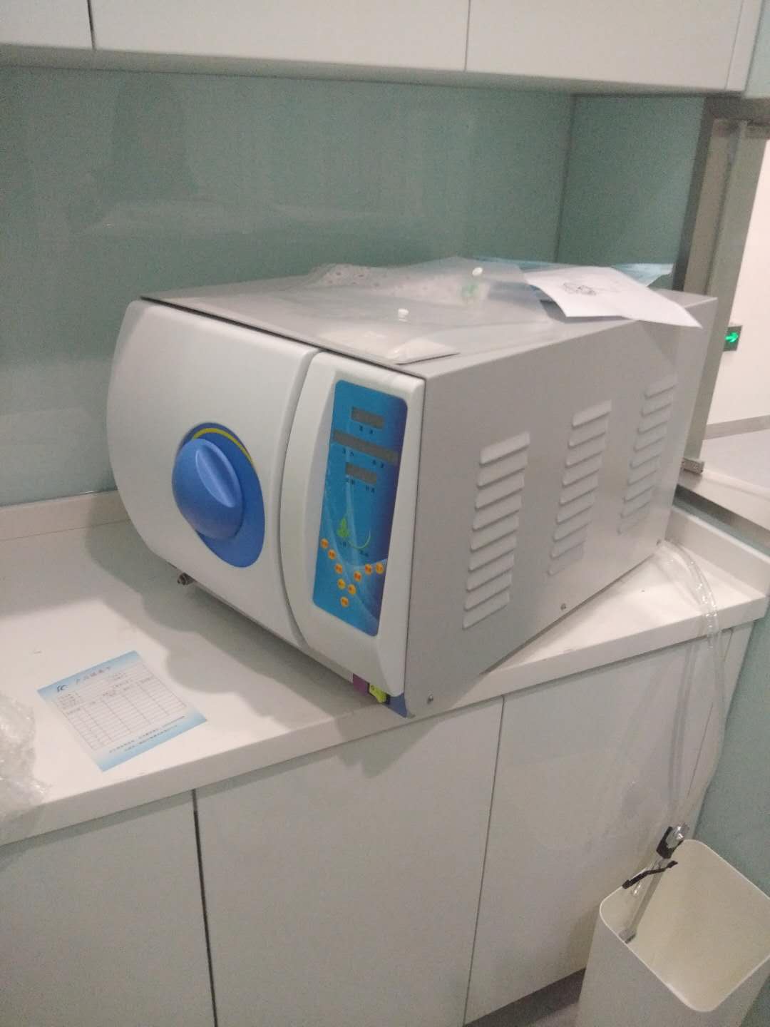 医用环氧乙烷灭菌器 器械低温EO气体灭菌柜  医用器械低温灭菌器  低温环氧乙烷灭菌柜  手术室器械灭菌柜