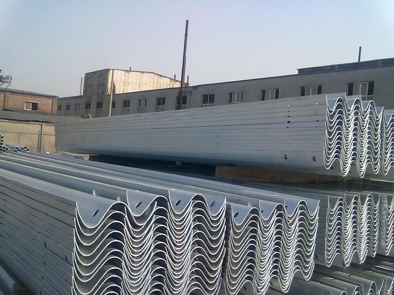 武义高速公路护栏板埋设条件  波形梁护栏  护栏板每米价格