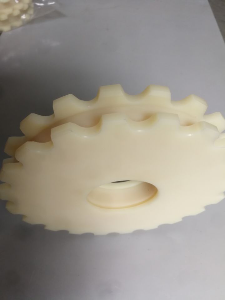 超高分子量聚乙烯异形件塑料加工件工程塑料加工尼龙块&nbsp;&nbsp;工程塑料加工件