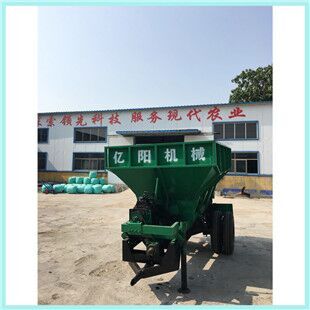 晋城种植大户用干湿粪便抛撒车  干湿粪便撒粪车  牛圈撒粪车  拖拉机带撒粪车