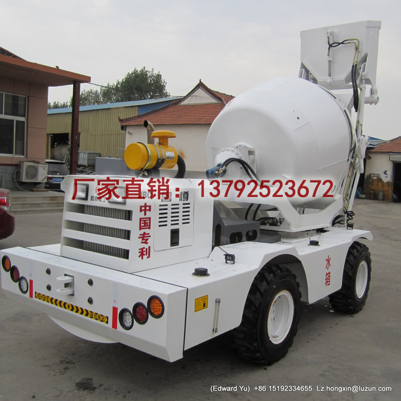 鲁樽3方福建省生产小型水泥沙浆搅拌机热销新款  自动上料搅拌车  移动式搅拌机  小型混凝土搅拌车
