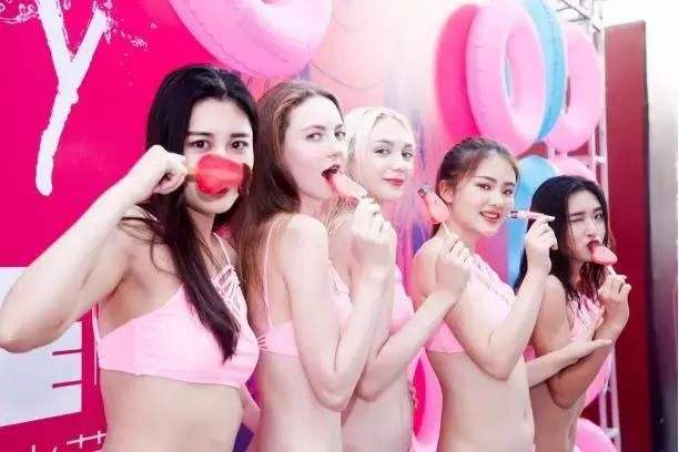 水上闯关厂家水上滑道出租粉红水上乐园嘉年华  粉色水上冲关出租  粉色水上冲关制造厂家  粉色水上冲关租赁