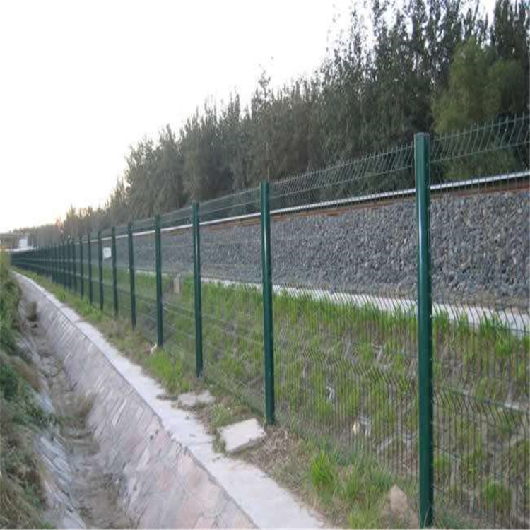 双边丝护栏网 圈地网 现货批发  厂家批发