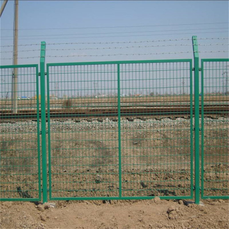 框架式 公路铁路护栏网 厂家定制  框架式护栏网  铁丝网