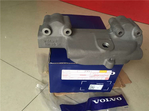 Volvo沃尔沃TAD740GE机油散热器8192444库存