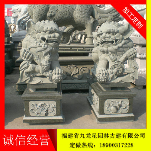 石刻狮子 花岗岩狮子 精品石雕狮子  青石狮子  石雕狮子厂家