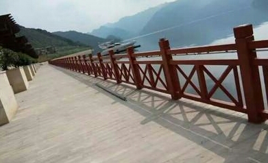 河道混凝土水泥栏杆，水泥防实木栏杆采购注意事项