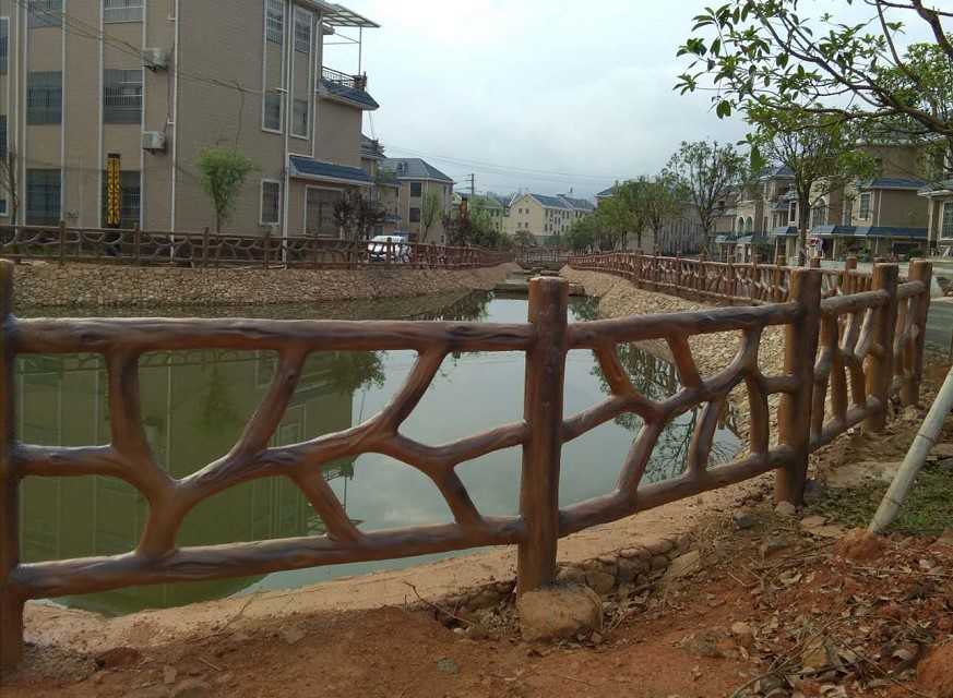 仿木水泥栏杆厂家制造标准，河道池塘仿古水泥栏杆知识