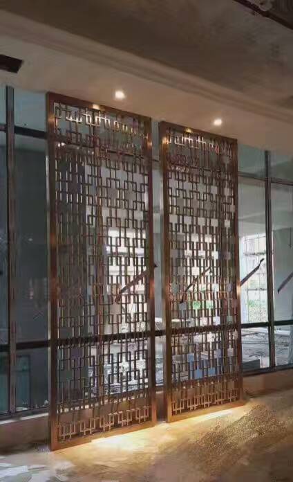 广西不锈钢管焊接玫瑰金拉丝屏风批发厂  不锈钢管焊屏风