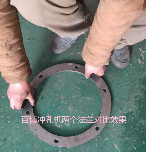 河北鑫飞扬数控扁铁法兰卷圆机校平卷圆切断一次完成  数控扁铁法兰机  一次成型扁铁法兰机