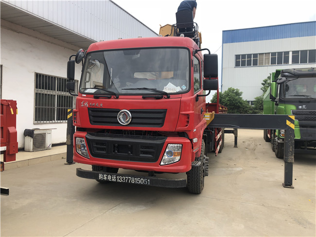 东风专用底盘后双桥随车吊8300×2450×550 东风双桥随车吊 12吨东风后双桥