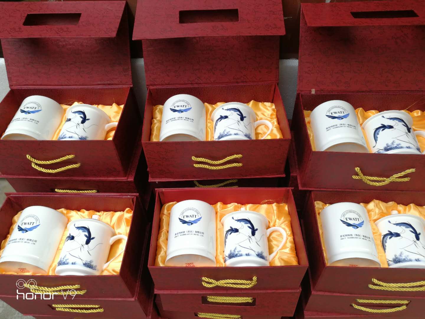 金融保险定制礼品杯子，保险商务馈赠礼品陶瓷杯