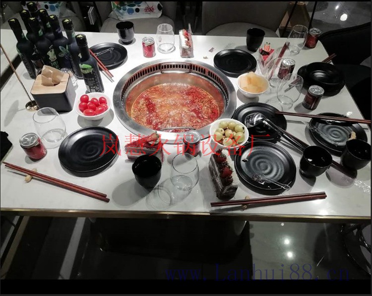 广东无烟火锅设备,海底捞无烟火锅桌椅  广东无烟火锅厂家