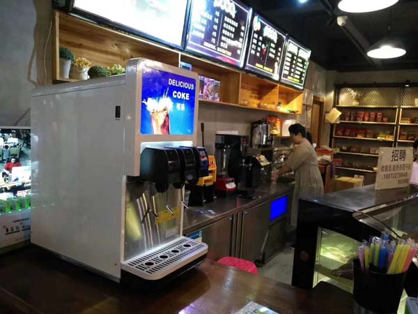 湖南可乐机多少钱一台便宜可乐机价钱  可乐糖浆  可乐机价格