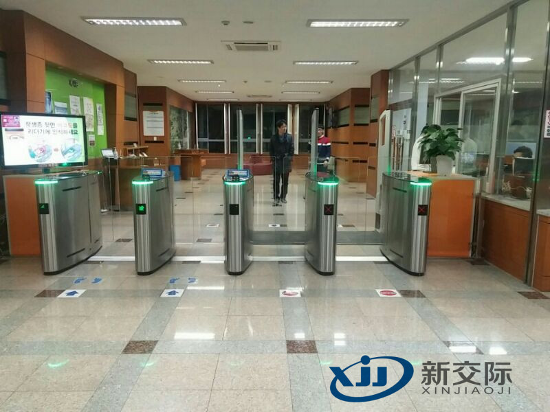 济源安装小区门口广告公司人行通道闸厂家  小区人行通道闸  人行通道闸公司  工厂人行通道闸机