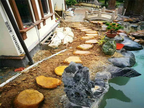 广东出售各种黄蜡石 平台石 踏步石 草坪点缀石  精品平台黄蜡石