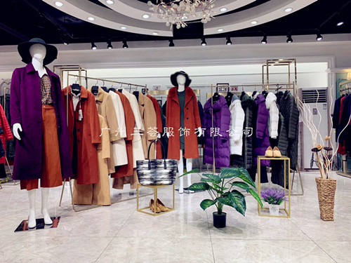 三弗国际大码时尚女装品牌折扣尾货批发专柜正品货源  女装批发  女装批发拿货  品牌折扣女装尾货
