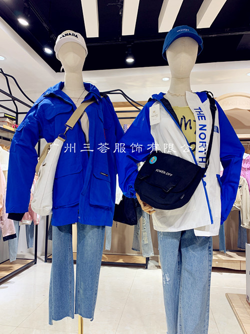 港风原宿中高端时尚品牌折扣女装尾货走份批发  时尚女装批发  品牌女装尾货  库存情场处理
