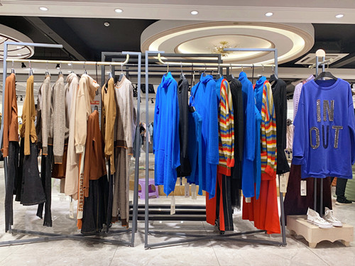 布卡新款广州女装批发外贸服装市场尾货批发  品牌折扣批发  女装品牌折扣  品牌折扣店
