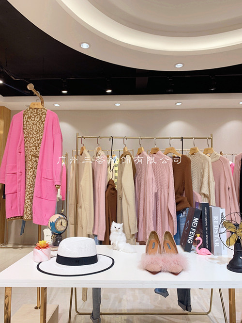 英唯毛衣专柜正品时尚淑女品牌女装折扣尾货批发  便宜批发女装  女装批发  时尚女装批发