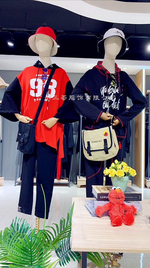 锐轩特价剪标品牌折扣女装货源工厂一手批发走份  品牌折扣女装走份  品牌折扣女装批发  女装进货货源