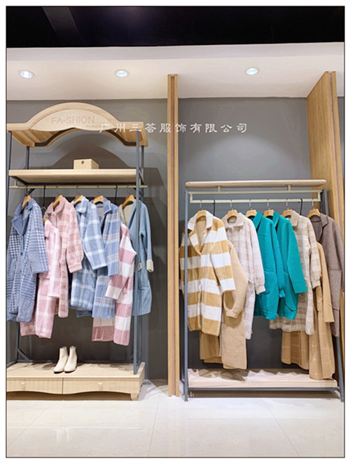 恺莉羊绒大衣品牌女装工厂直销一手货源打包走份批发  女装进货渠道  品牌女装尾货  折扣女装批发