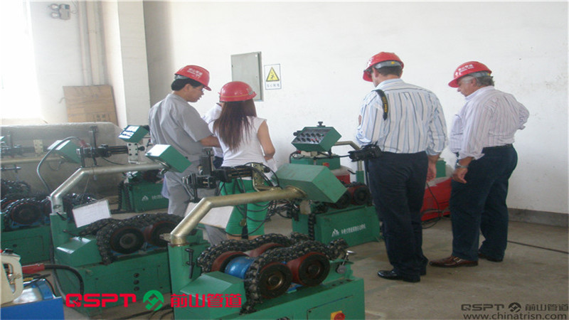 轻便式自动焊机，高性价比焊机，前山管道  管道自动焊  管道预制焊接  焊接机厂家